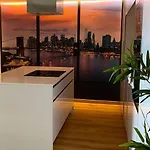 Apartament Lisbon South Bay Modern With River View