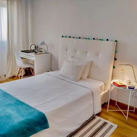 Lisbon South Bay Modern With River View