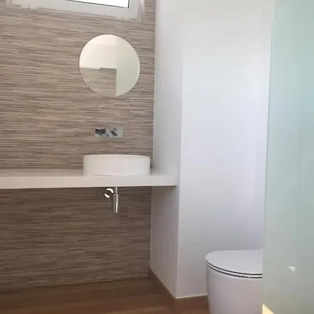 Lisbon South Bay Modern With River View Lägenhet