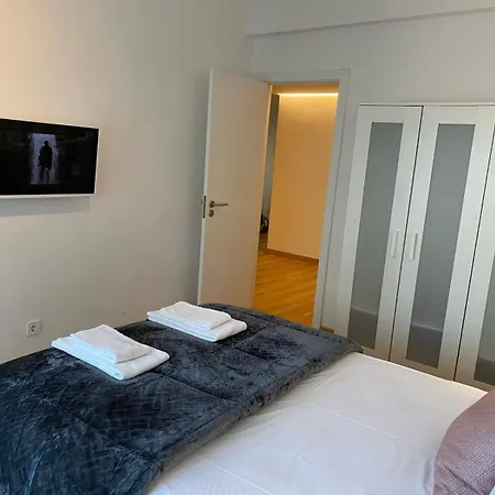 Lisbon South Bay Modern With River View *