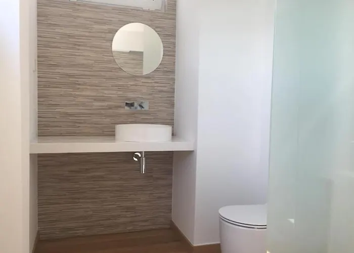 Lisbon South Bay Modern With River View Appartement