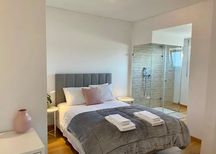 Appartement Lisbon South Bay Modern With River View *